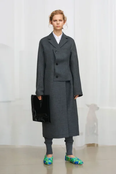 Look 30